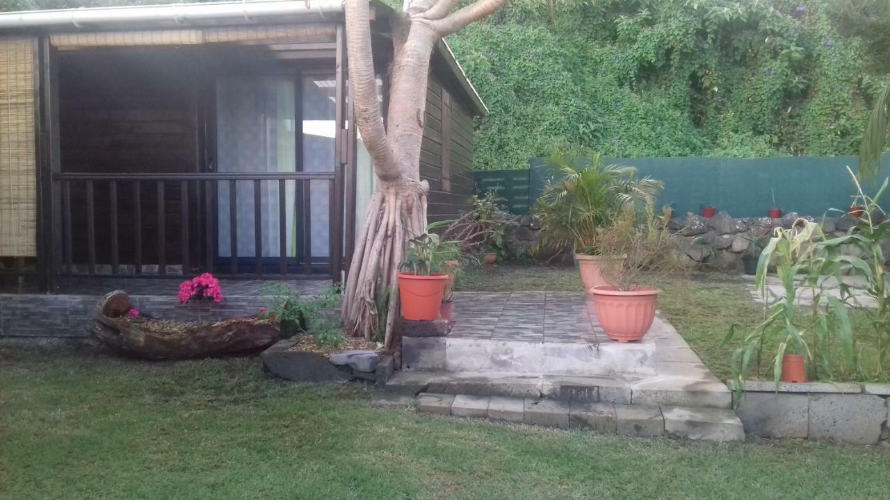 Ferme Lebon Papillon Le Chalet Kayamb Le Tampon Exterior foto